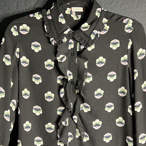 Aritzia Sunday Best Womens Size Small Black Floral Print Long Sleeve Button Down - Picture 3 of 15